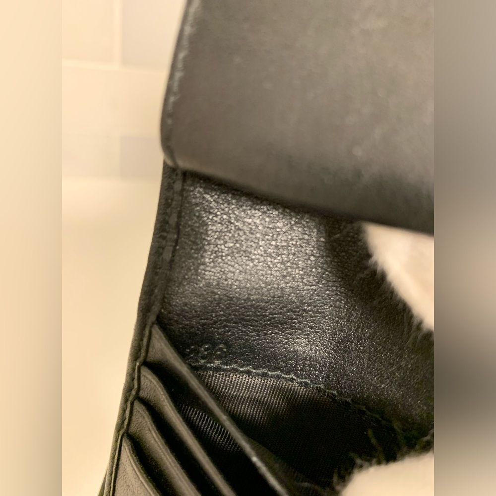 Authentic PRADA Wallet - Picture 9 of 9